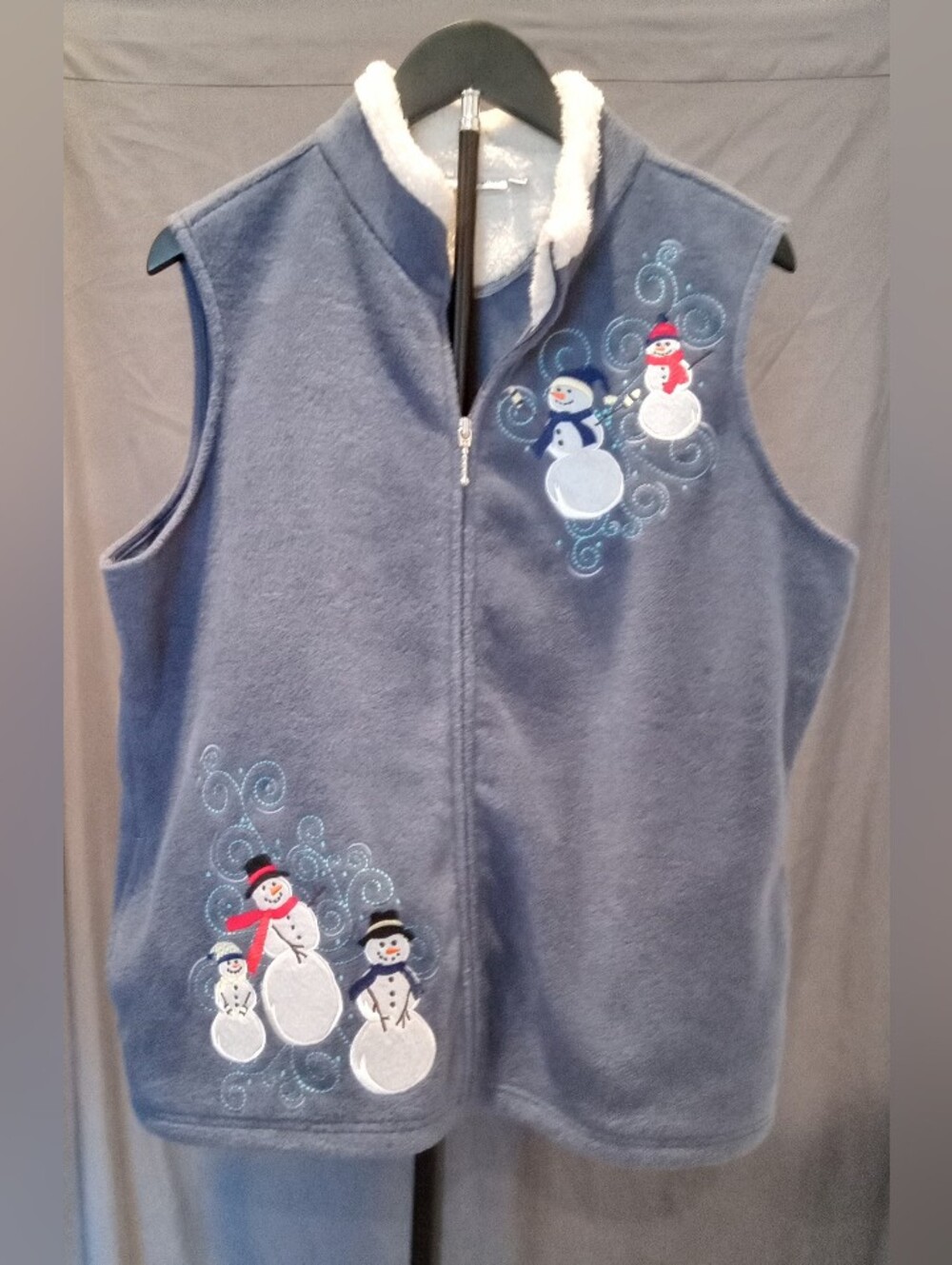 Croft & Barrow Blue Fleece Embroidered Snowman Vest Women's Size XL